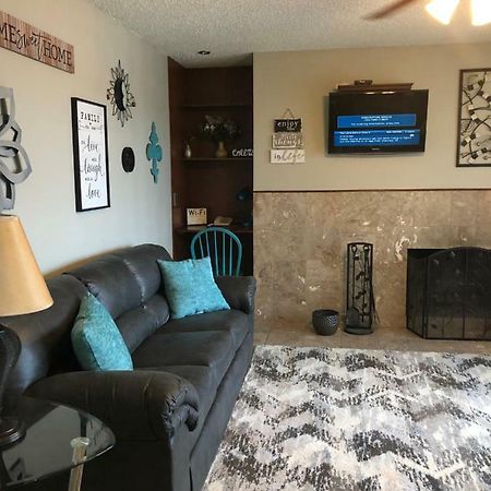 Anchorage Uptown Suites Esterno foto