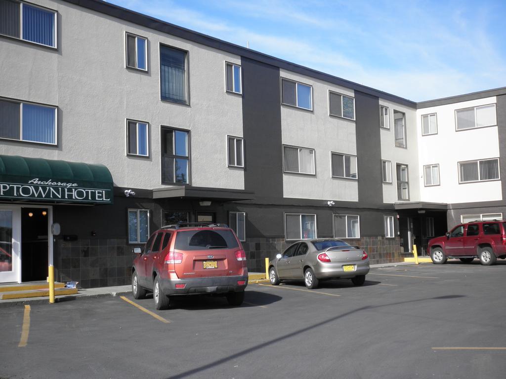 Anchorage Uptown Suites Esterno foto