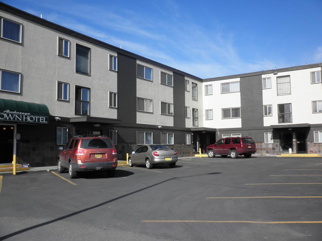 Anchorage Uptown Suites Esterno foto
