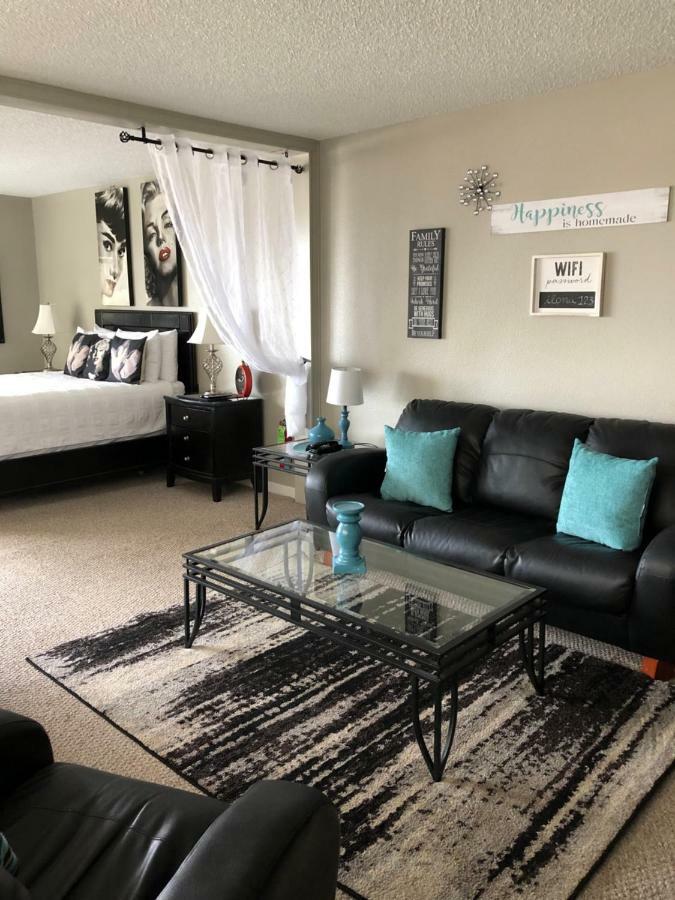 Anchorage Uptown Suites Esterno foto