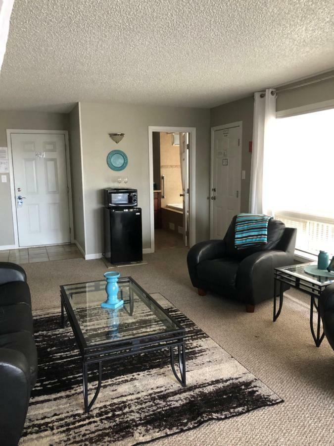 Anchorage Uptown Suites Esterno foto