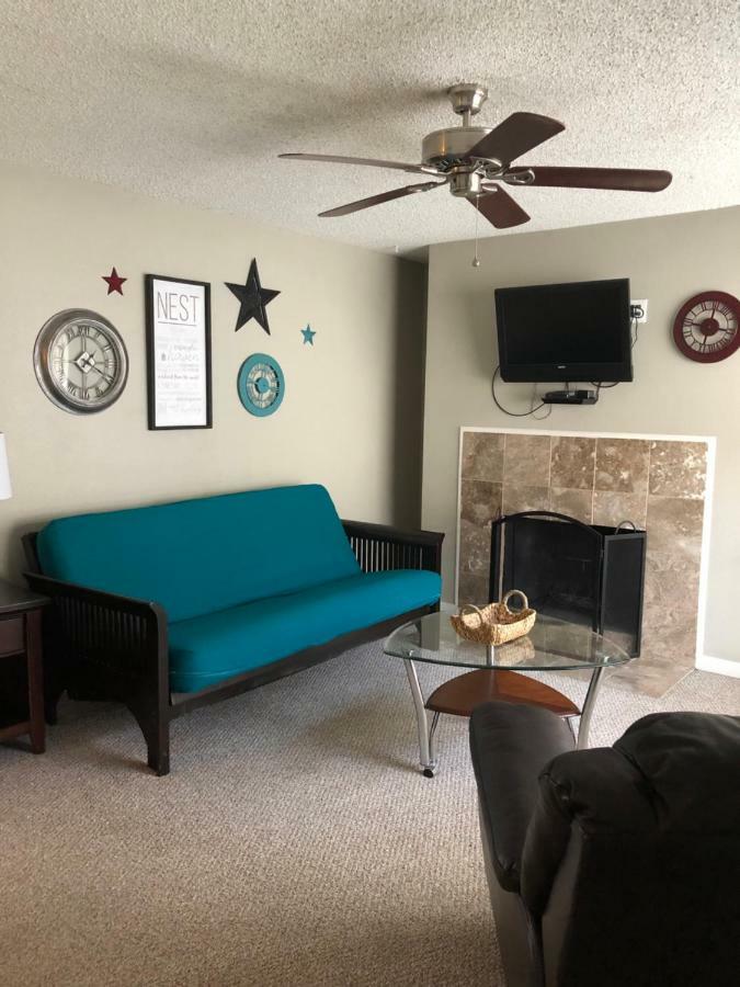 Anchorage Uptown Suites Esterno foto