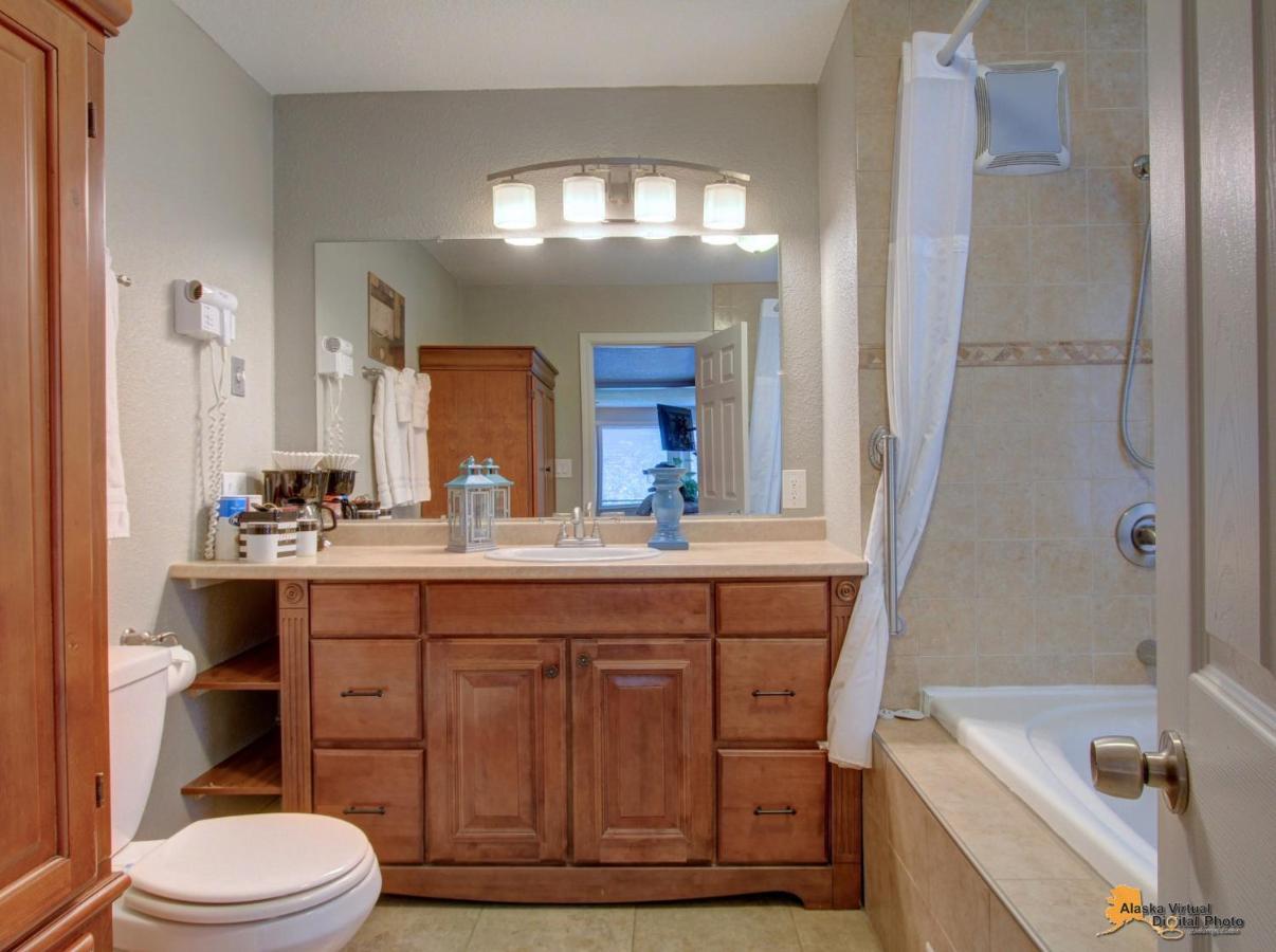 Anchorage Uptown Suites Esterno foto