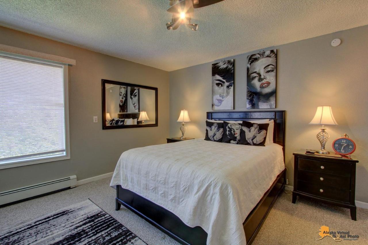 Anchorage Uptown Suites Esterno foto